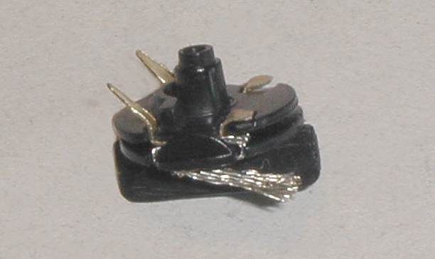 Contacts fitted to G38 round guide plates